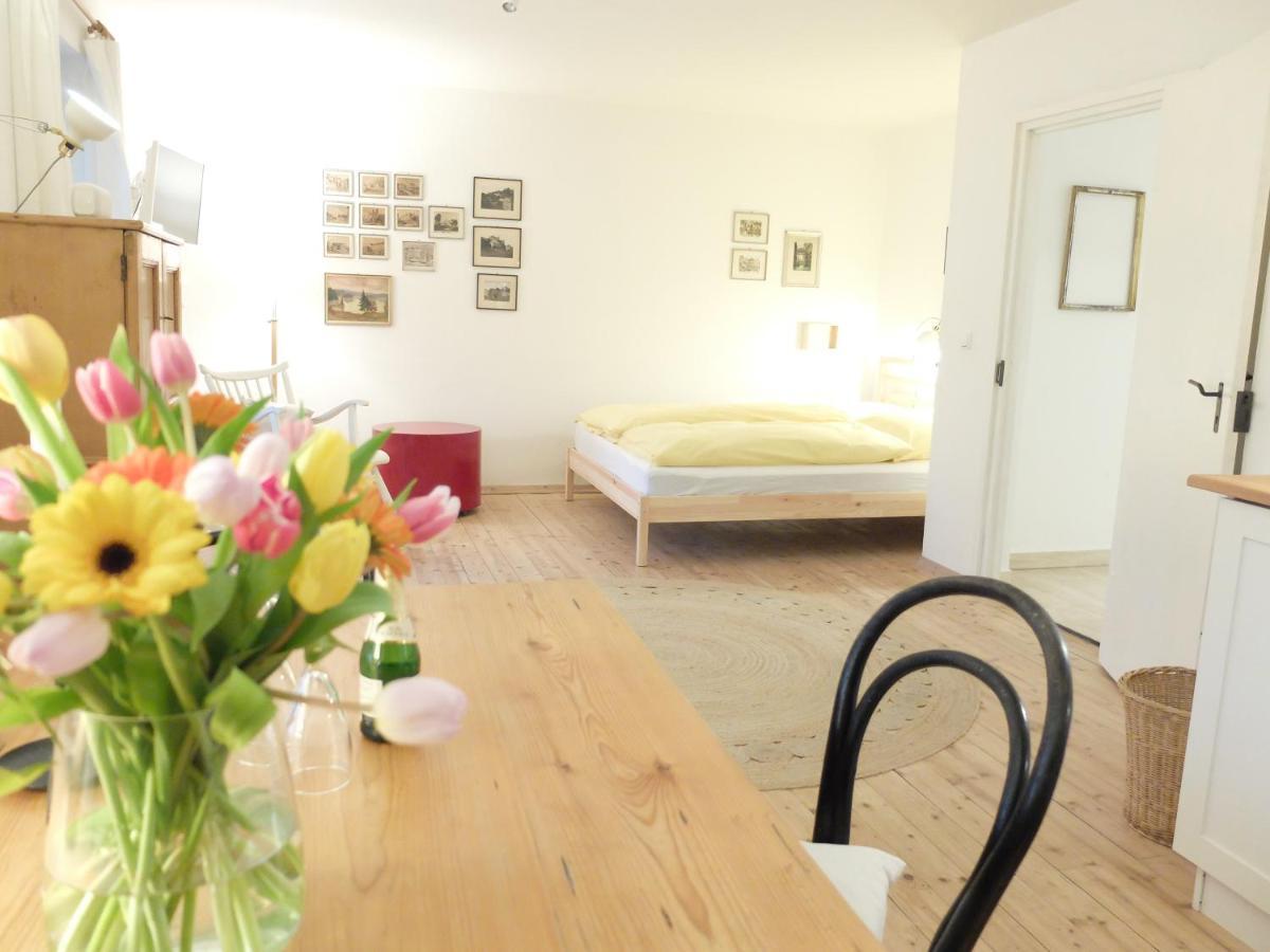 Gartenstudio-Apartment Tausendfreund - Adults Only - Am Chiemsee Breitbrunn am Chiemsee Exterior foto